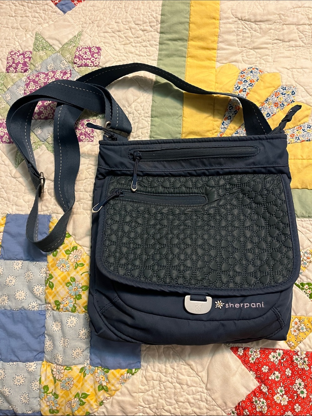 Sherpani Navy Quilted Crossbody Shoulder Bag